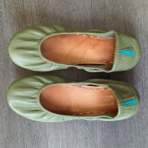 Olive Tieks
